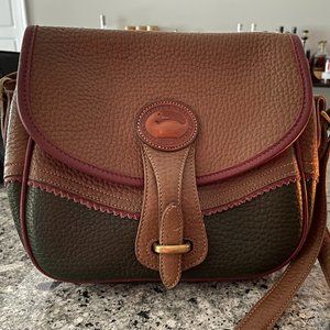 Vintage Dooney & Bourke All Weather Leather ladies shoulder bag